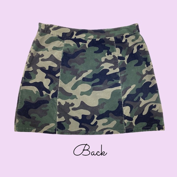 BLEUH CIEL CAMO MINI SKIRT - Picture 4 of 9